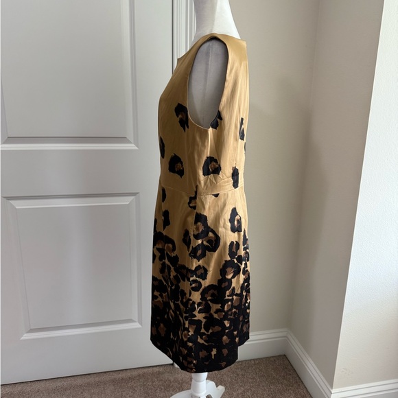 Kenneth Cole NY Leopard Print Sheath Dress Size 12 Gold Black Cocktail Party - Picture 2 of 9